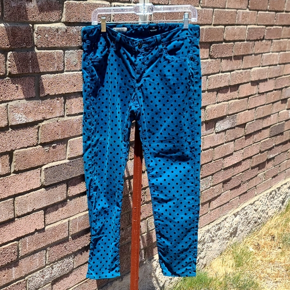 Adriano Goldschmied stevie ankle cords - Picture 7 of 8